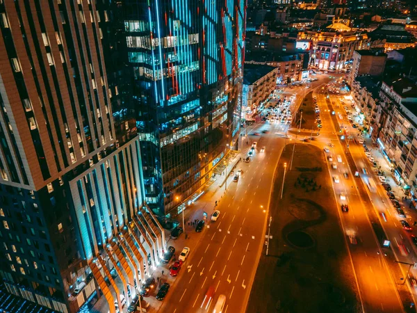 Başkent Kyiv 'in iş merkezinin insansız hava aracı görüntüsü.