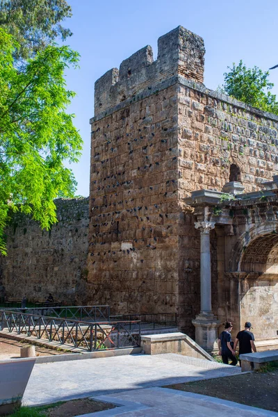 Roman Hadrian Gate Triomfboog Antalya Turkije — Stockfoto