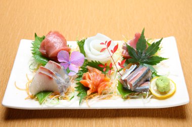 taze Sashimi plaka