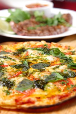 taze pizza margherita