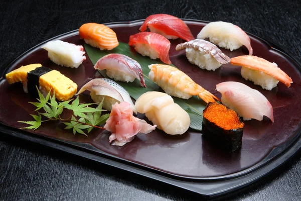 Verse sushi plaat — Stockfoto