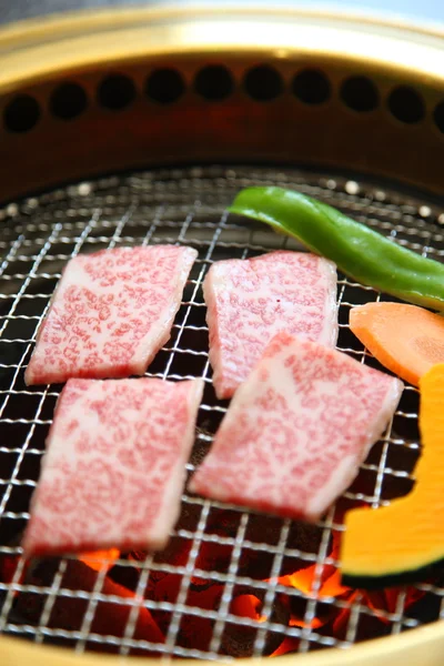 Träkolsgrillade koreansk grill — Stockfoto