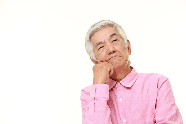 Senior japonais homme s'inquiète de quelque chose — Photo