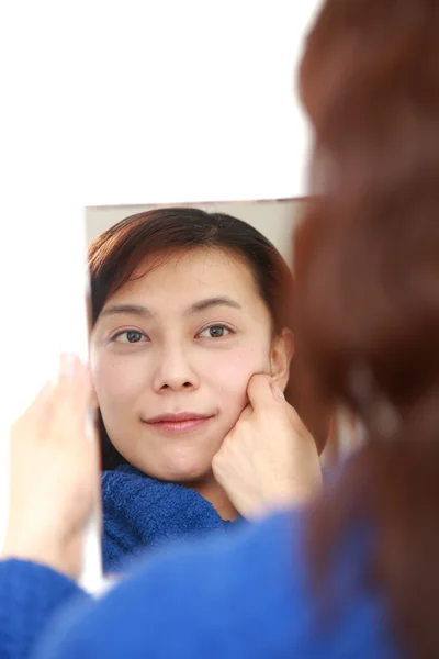 Asian woman with good condition skin — Stock Photo, Image