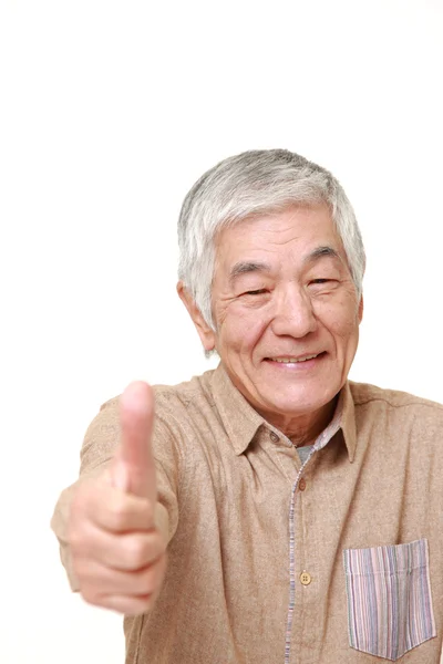 Senior japonais homme avec pouces vers le haut geste — Photo