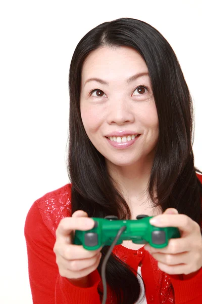 Японські жінки, насолоджуючись відеоігри — стокове фото