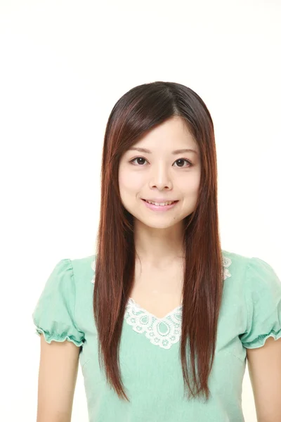 Jovem mulher japonesa sorri — Fotografia de Stock
