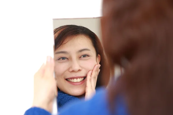 Asian woman with good condition skin — Stock Photo, Image