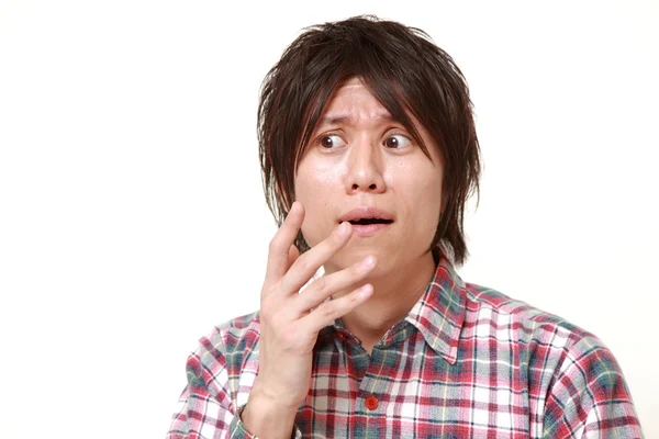 Joven japonés hombre shocked —  Fotos de Stock