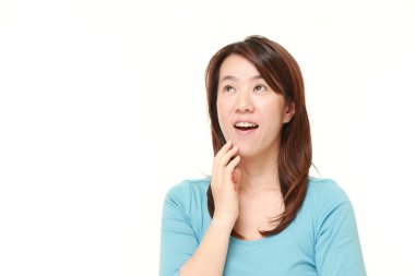 Orta yaşlı Japon kadın onun geleceği görmenin