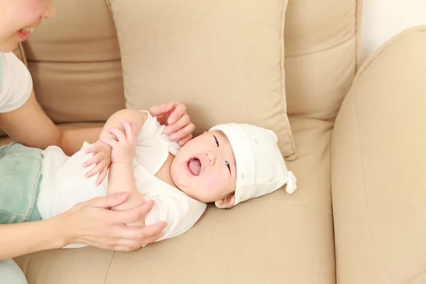 Baby in een goed humeur — Stockfoto