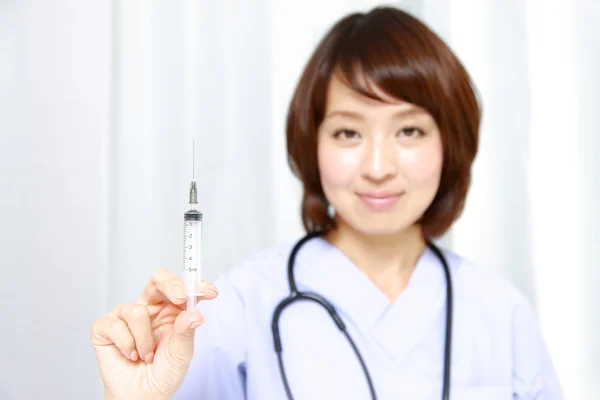 Japanese Female Doctor With injector — Stock Photo, Image