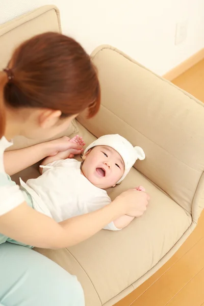 Mom and baby — Stock Photo, Image