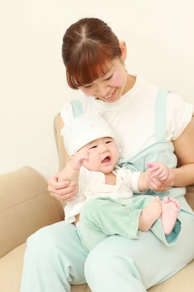 Mom and baby — Stock Photo, Image