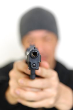 bir tabanca ile adam