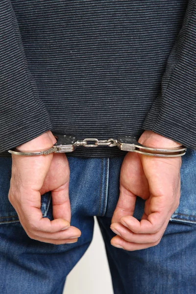 Konzept von Verbrechen und Gerechtigkeit — Stockbild Mann festgenommen — Stockfoto