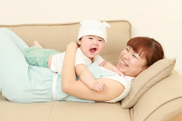 Mamma e bambino — Foto Stock