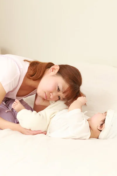 Diaper change — Stock Photo, Image