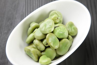 Japon tarzı haşlanmış fasulye Soramame