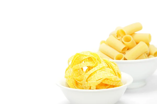 Rigatoni és fettuccine tészta — Stock Fotó