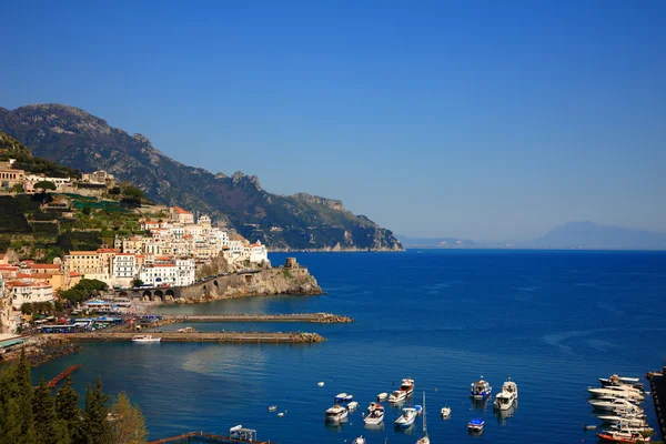 Ciudad de Amalfi — Foto de Stock