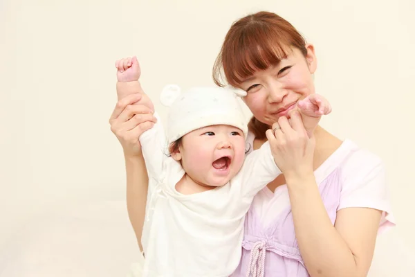 Mom and baby — Stock Photo, Image