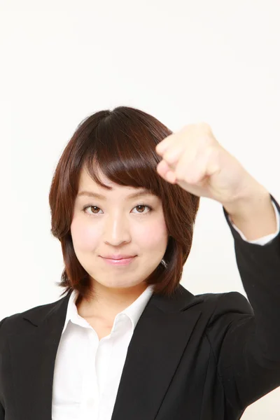 Japanse zakenvrouw in een overwinning pose — Stockfoto