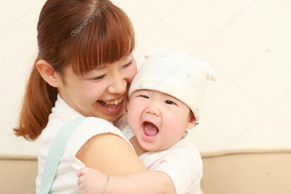 Japonais Maman Et Son Bebe Image Libre De Droit Par Deeblue C Japonais Maman Et Son Bebe Image Libre De Droit Par Deeblue C