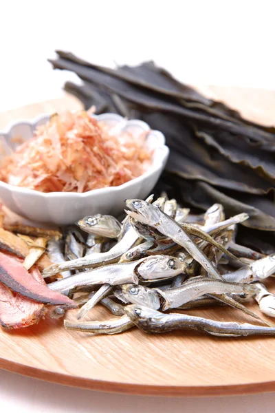 Alimentos secos típicos para caldo de sopa japonês — Fotografia de Stock