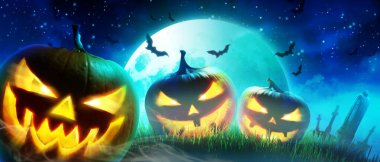 Ürkütücü bir gecede balkabağıyla Cadılar Bayramı.