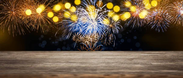 色彩斑斓的烟花背景 新年庆祝活动 节假日背景摘要 — 图库照片
