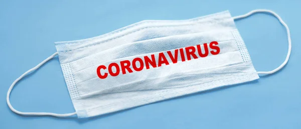 Ağız Burnu Kapamak Için Tipik Cerrahi Maske Koronavirüse Karşı Koruma — Stok fotoğraf