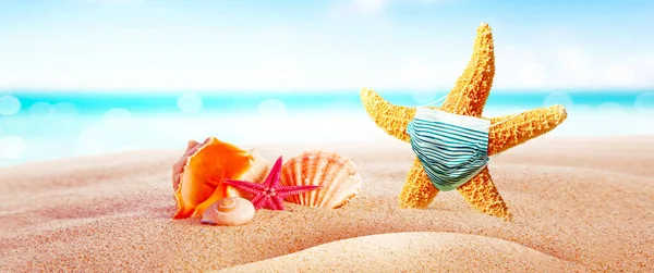 Corona virüsü salgını. Salgın zaman konseptinde seyahat