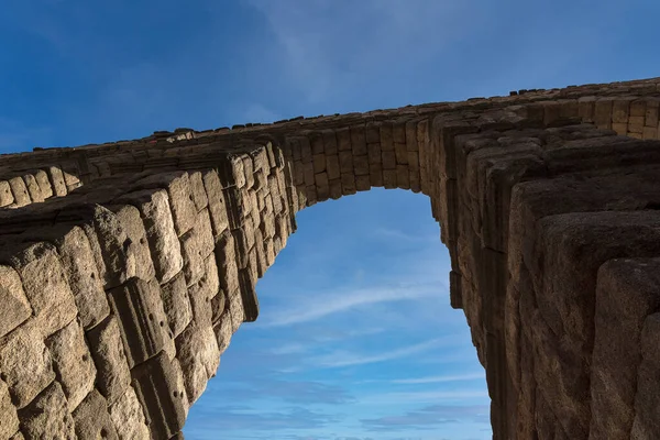 Roma inşaat segovia su kemeri taş inşa