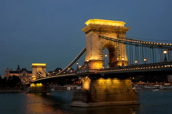 View of the famous chain bridge in Budapest at night. Stock Picture