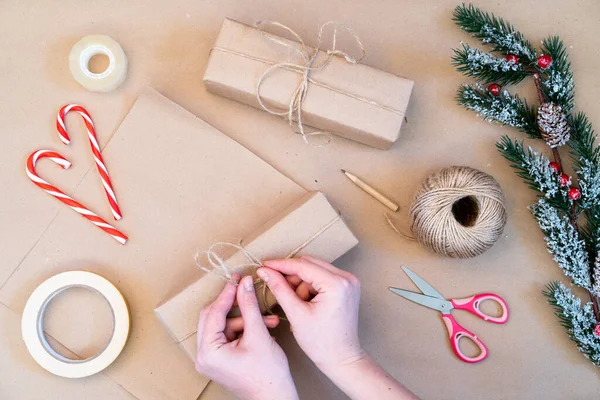 Packaging Christmas Gifts Kraft Paper Handmade High Quality Photo — Stock Photo, Image