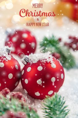 Mutlu Noeller ve mutlu yıllar, tebrik kartı geçmişi. Seçici odaklanma. Tatiller