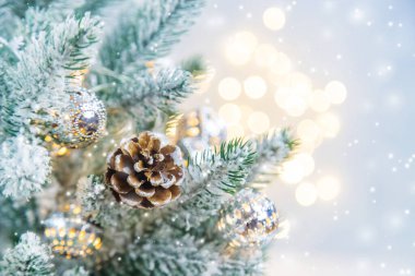 Noel arkaplanı. Mutlu yıllar. Seçici Odaklanma Tatili