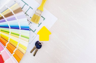 Ev geliştirme ve yenileme konsepti - inşaat aletleri ve eşyalar. seçici odaklanma. İç mekanlar