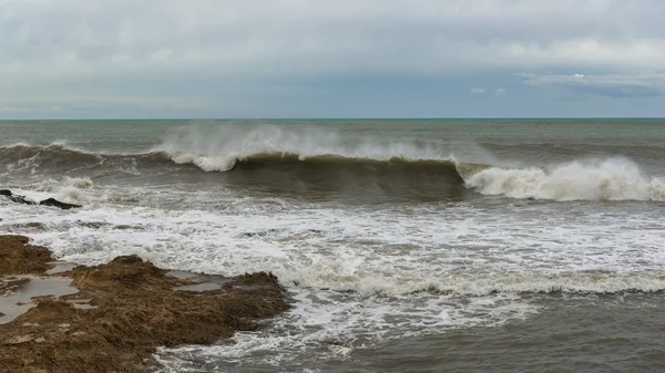 Tormenta en el mar Mediterráneo. España . — Foto de Stock