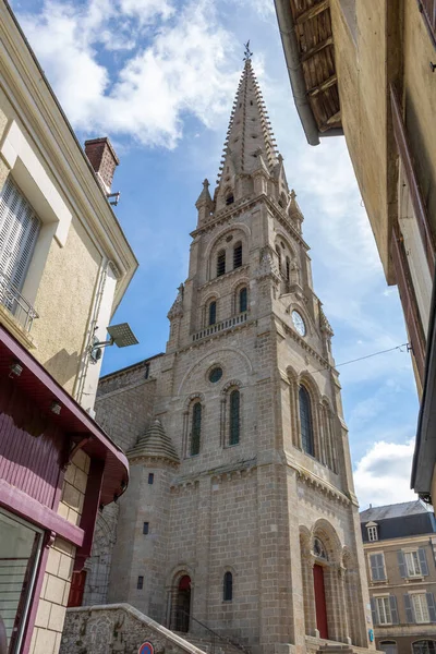 Kościół Saint Laurent Jest Kościołem Katolickim Partenay Francja — Zdjęcie stockowe
