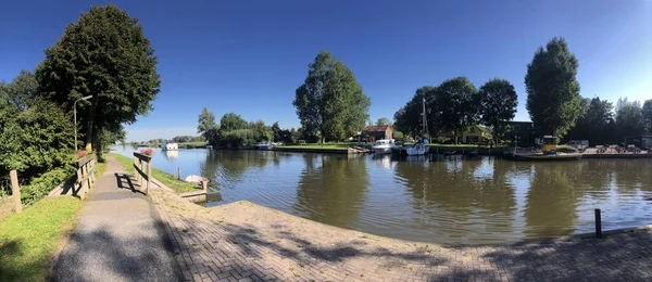 Cykelväg Bredvid Kanal Runt Wyns Friesland Nederländerna — Stockfoto