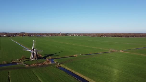 Vista Aérea Desde Molino Viento Alrededor Nijemirdum Frisia Países Bajos — Vídeos de Stock