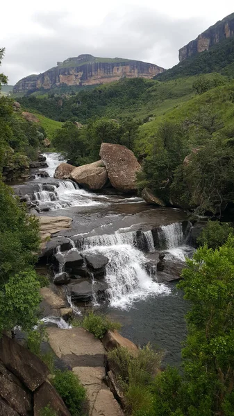 Vízesés Royal Natal Nemzeti Parkban Dél Afrikában — Stock Fotó