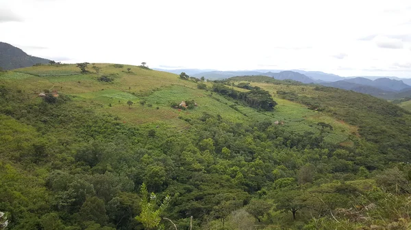 ジンバブエのチマニアーニ国立公園周辺の風景 — ストック写真