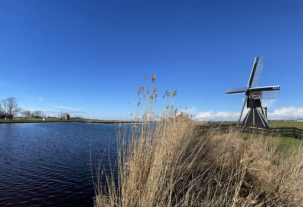 Windmill Next Canal Winter Day Akkrum Friesland Netherlands — Stock Photo, Image