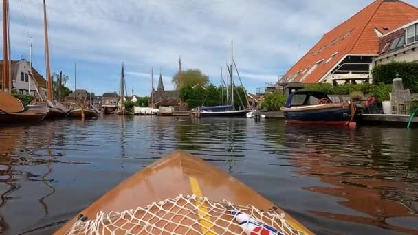 Canoeing Downtown Heeg Netherlands — Video Stock