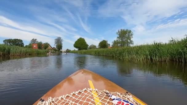 Passing Couple Canoeing Canal Oudega Friesland Netherlands — Video Stock