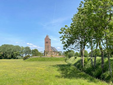 Hollanda, Friesland 'daki Swichum Protestan Kilisesi.