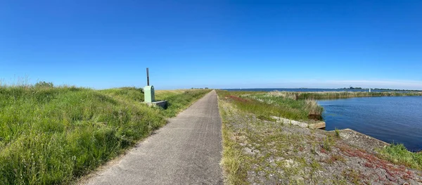 Panorama Vanaf Een Pad Bij Een Dijk Rond Lemmer Nederland — Stockfoto